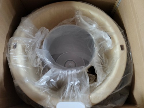 New Open Box Nostalgia 4-Quart Electric Wood Bucket Ice Cream Maker