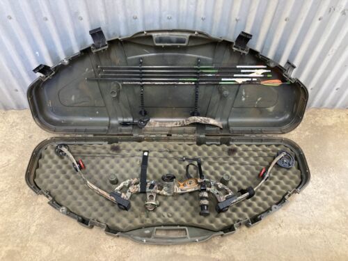 Jennings Archery Buckmaster Compound Bow in Hard Case | Camouflage |