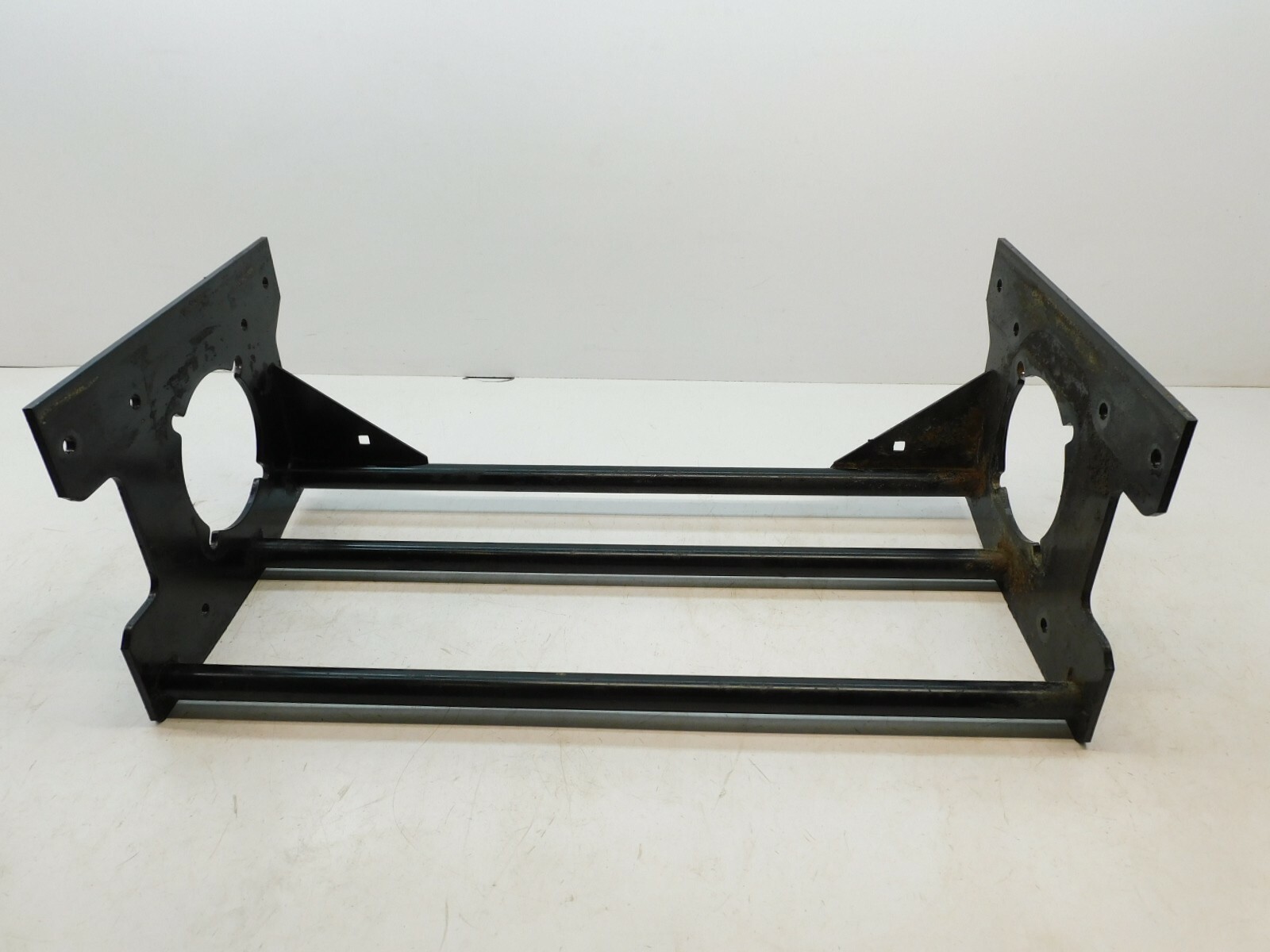 48000→ Drive motor mount bracket frame Lesco Z-Two Cub Cadet Tank 48