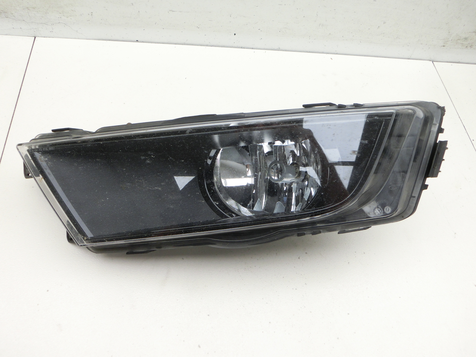 vorne Stoßstange Träger Halter rechts für SKODA OCTAVIA 2009-2013