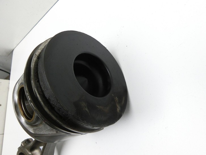 Audi A4 8E B7 04-08  2,0 96KW BRE Kolben mit Pleuel Pos A Audi A4 8E B7 04-08 28.03.2007 gebraucht Vorschau 3