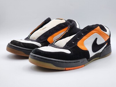 NIKE SB  ZOOM AIR REGIME