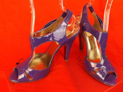 Pre-owned Valentino Garavani Violet Patent Leather Bow Slingback Sandals Pumps 39.5 In Violet/purple