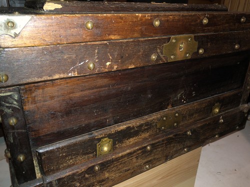 Beautiful Hand Made Antique 1800s Carpenters Tool Chest Trunk Lots Of Brass