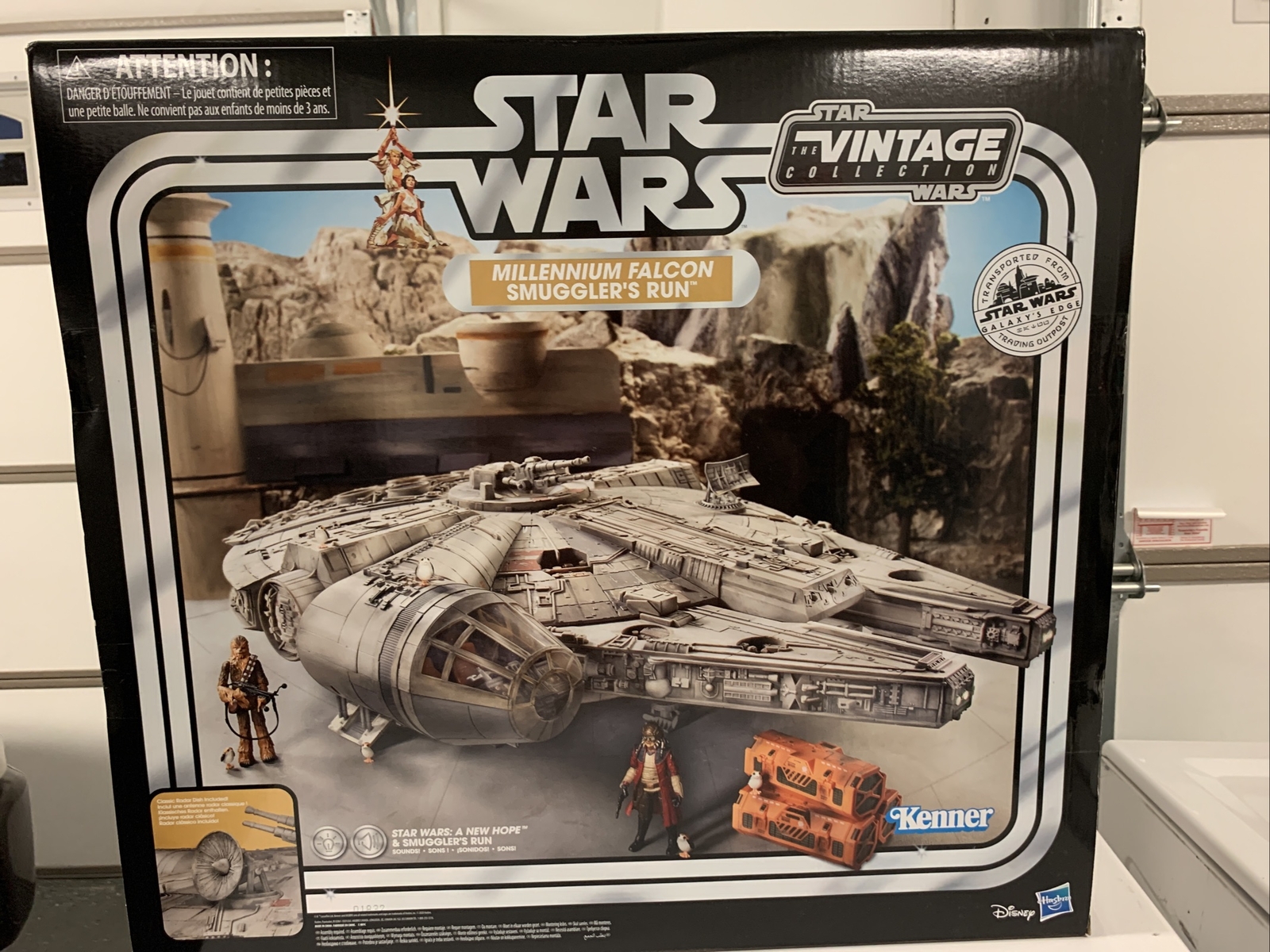 Galaxy's Edge Millennium Falcon Smuggler's Run - Star Wars Vintage Collection - $430.76