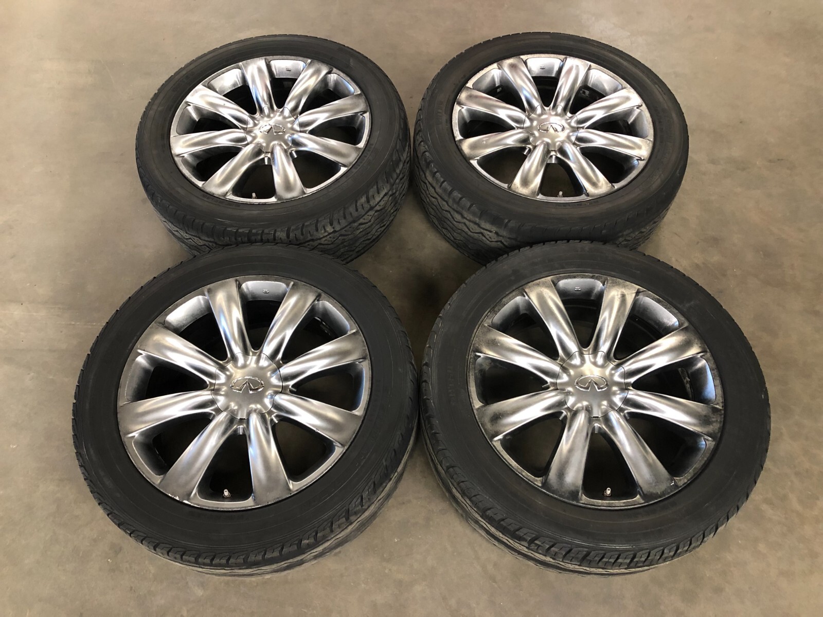 インフィニティFX45 20インチ 2006-2008 Infiniti FX45 20