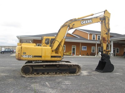 John Deere 160 LC Farm Excavator Tractor Dozer