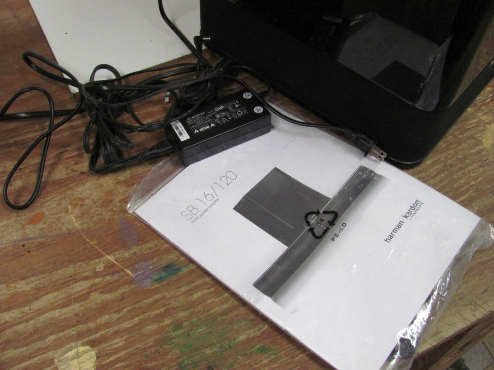 Harman Kardon SB 16 Soundbar Wireless Subwoofer Speaker System SB16 / SB120