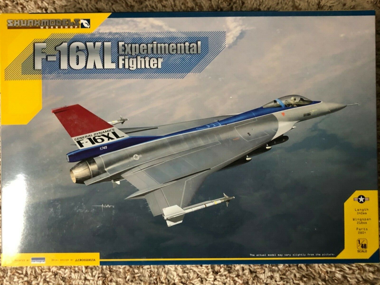 スカンクモデル  1/48 F-16XL Skunkworks 1/48 F-16XL, by Dan Lee