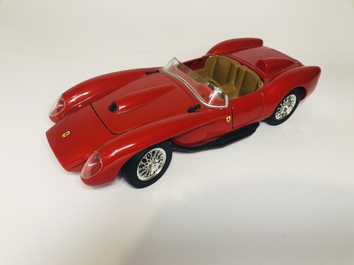 特価 Hot Wheels 1/18 フェラーリ 250 Testa Rossa HOT WHEELS FERRARI 250 Testa Rossa Chrome 1/18 Die Cast Car
