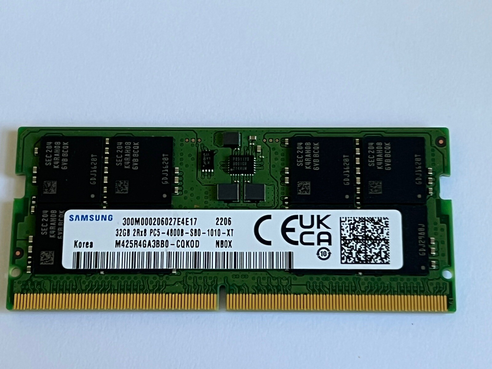 Ddr5 so dimm. Samsung 8gb ddr5 1rx16 pc5-4800b-uco-1010-xt.