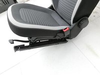 Renault Twingo III BCM 14-19 5T Sitz Beifahrersitz Vorne Rechts Renault Twingo III BCM 14-19 19.01.2016 gebraucht Vorschau 4