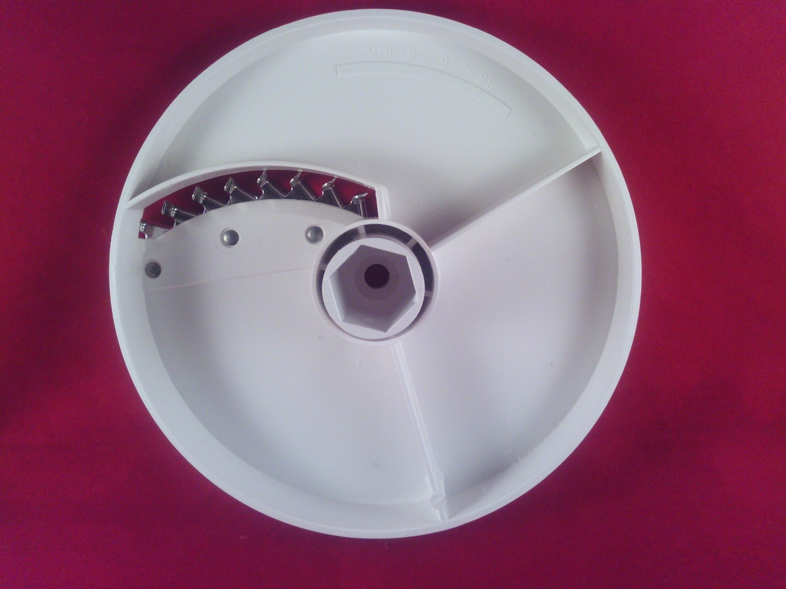 Oster Regency Kitchen Center Processor 937-85 Crinkle Cut Disc Blade Part