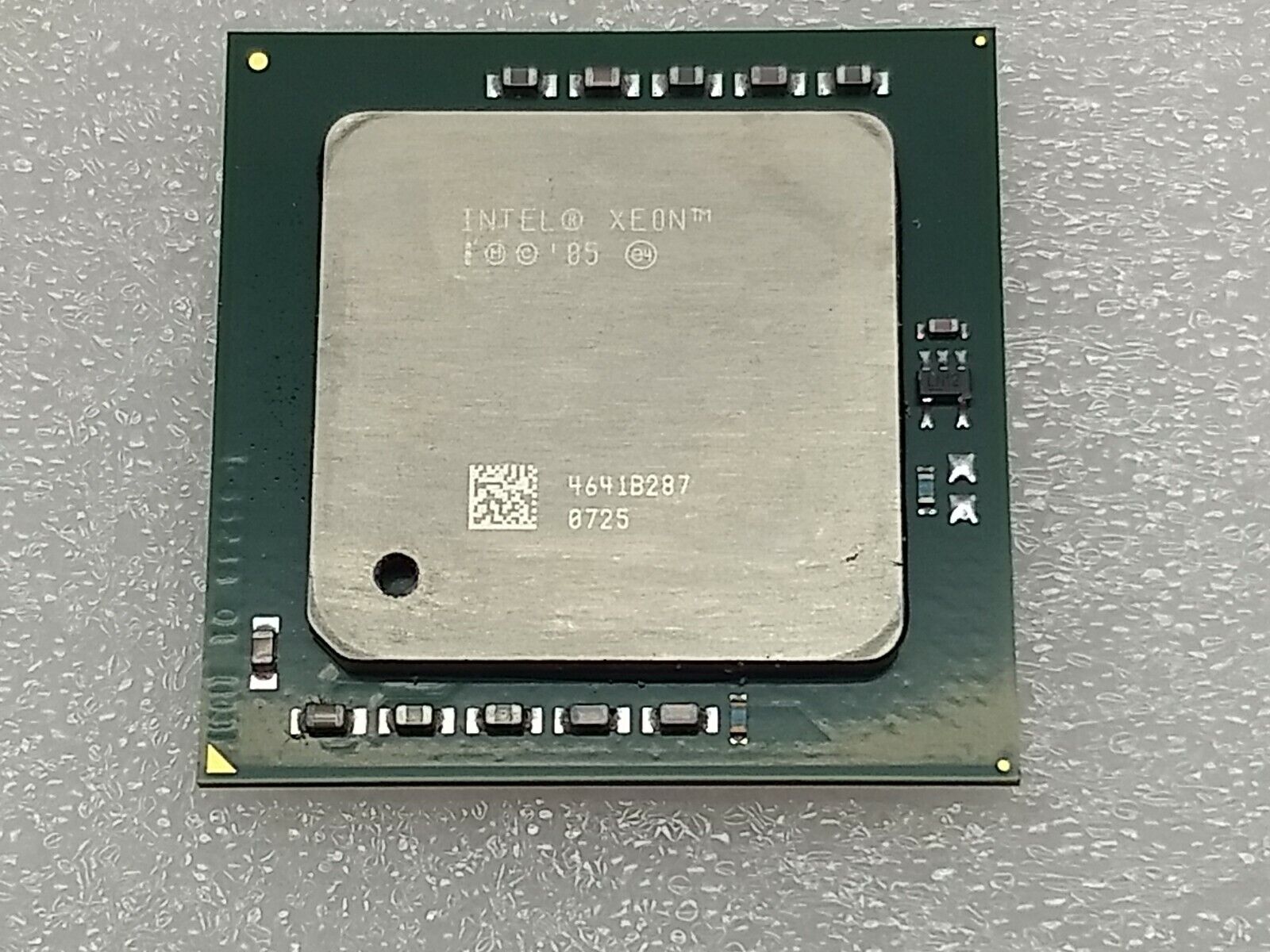 Intel Xeon E4 - 3400DP/2M/800 SL8P4 3.40 GHz CPU Processor