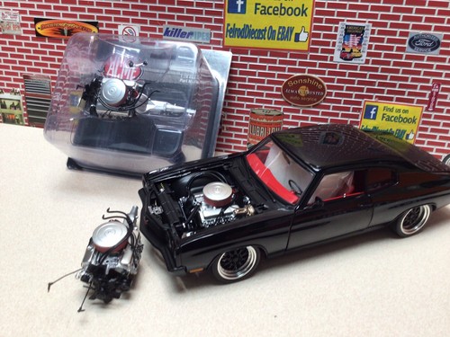 1/18 ACME BIG BLOCK 454 CHEVY ENGINE WITH TRANSMISSION 1/18 ACME BIG BLOCK 454 CHEVY ENGINE WITH TRANSMISSION