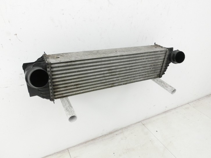 BMW F11 10-13 5er 525D 3,0d 150KW Ladeluftkühler Kühler  - Bild 2