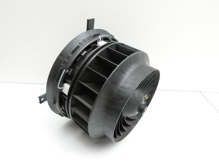 Mercedes W213 E200 16-20 Gebläsemotor Lüftermotor Heizungsgebläse  - Bild 5