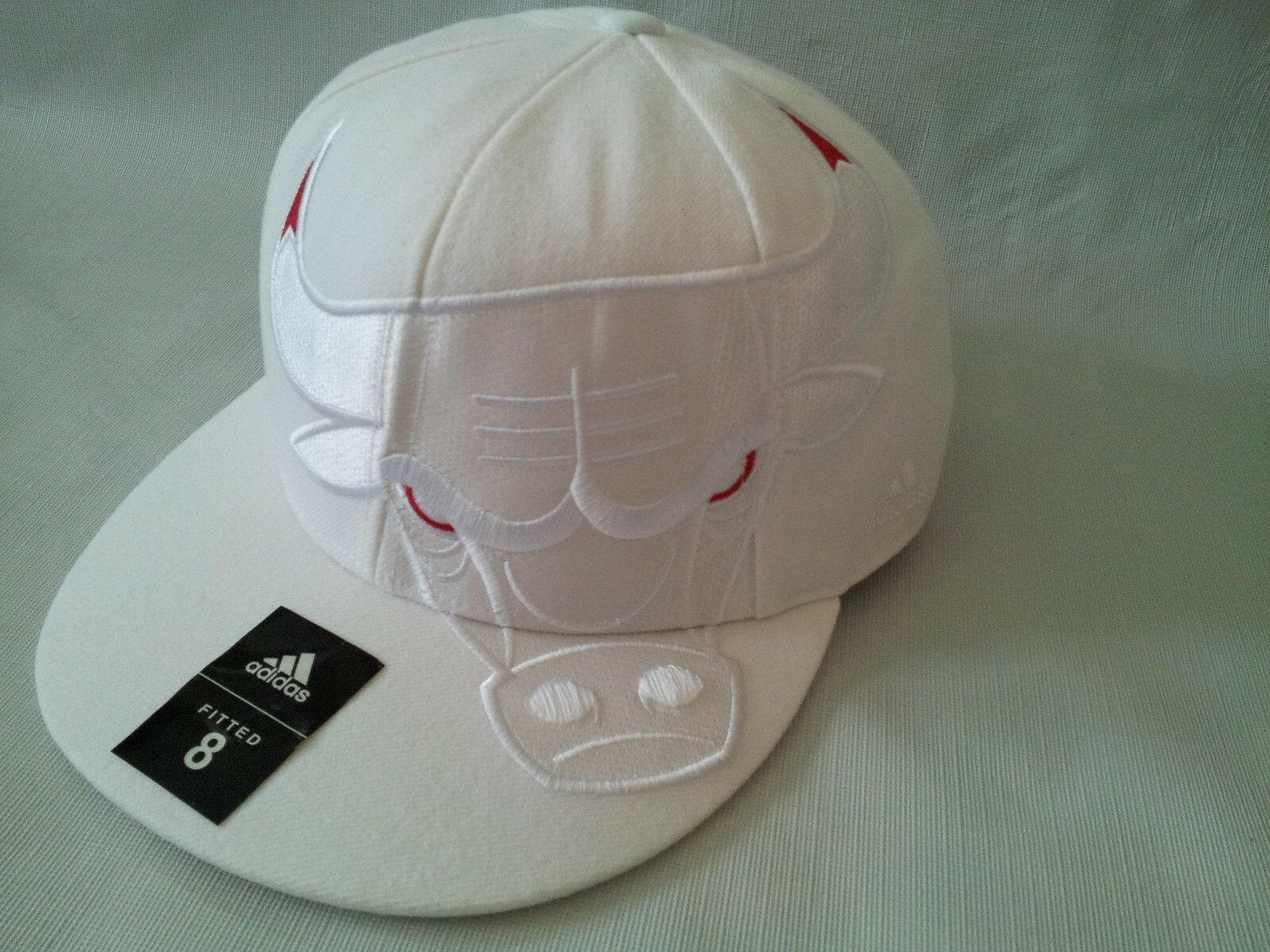 Adidas chicago bulls cap 2025