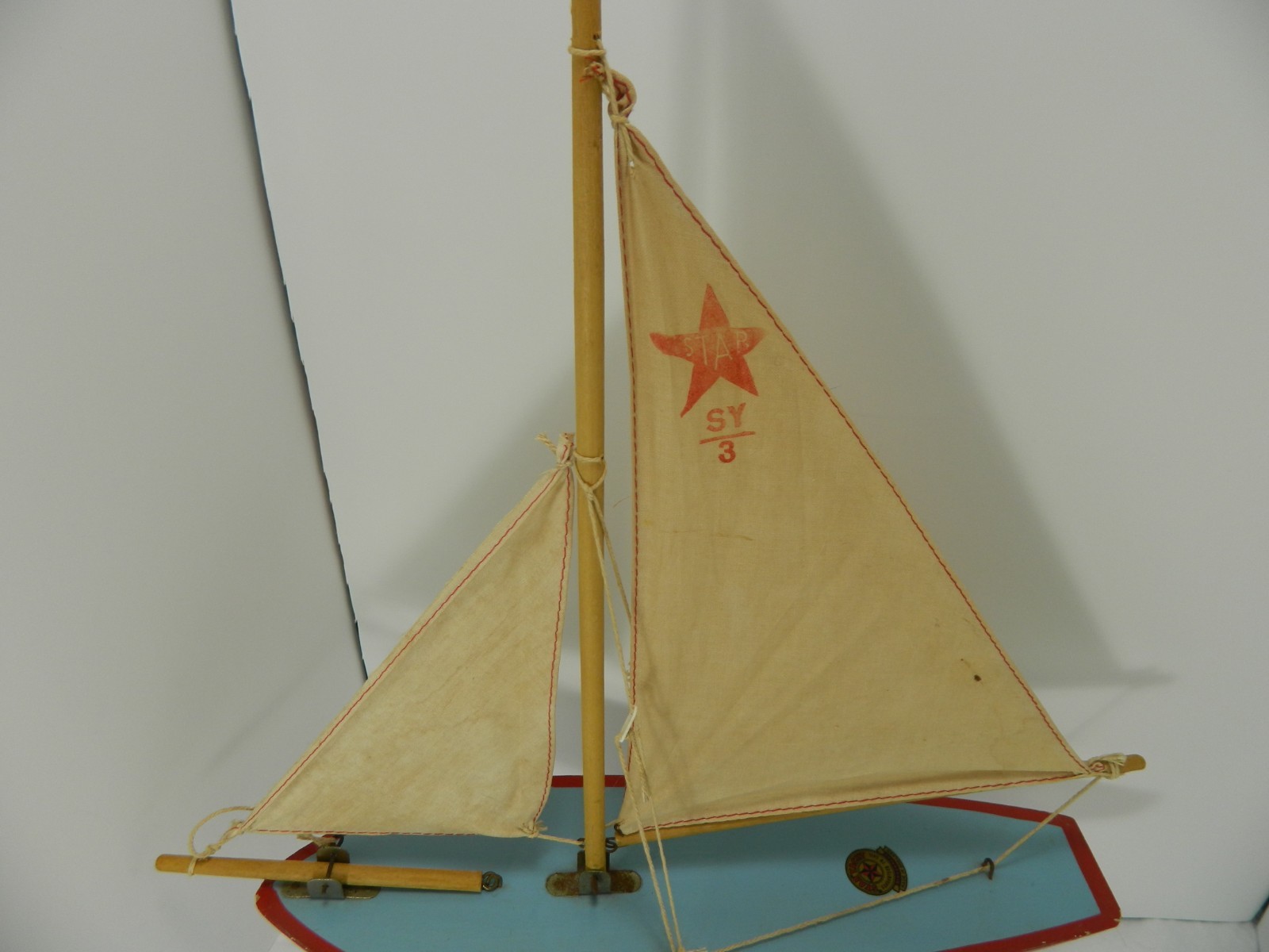 Vintage Star Yacht SY3 Red Sailboat Birkenhead Made In England Wooden Pond Boat