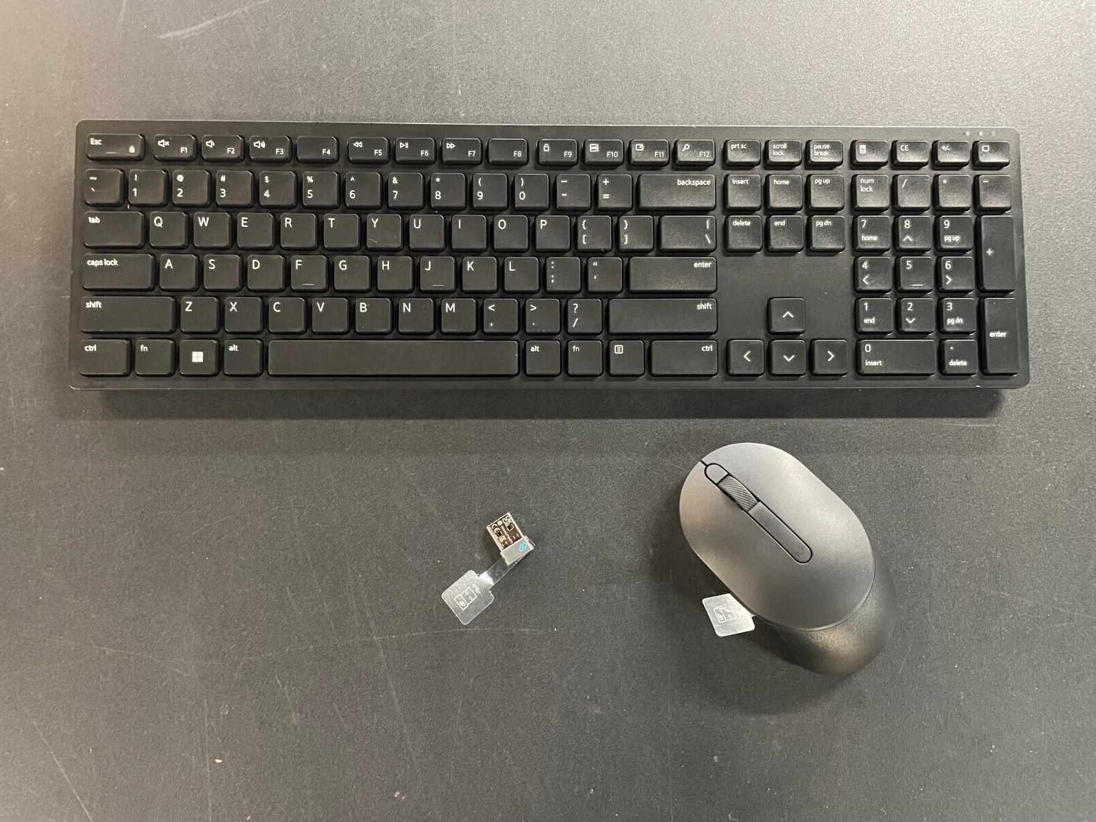 NEW - Dell KM5221W Wireless Combo Keyboard & Mouse BLACK