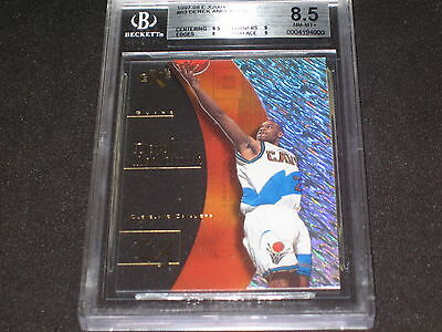 DEREK ANDERSON ROOKIE INSERT AUTHENTIC BASKETBALL CARD BECKETT GRADED 8.5. rookie card picture