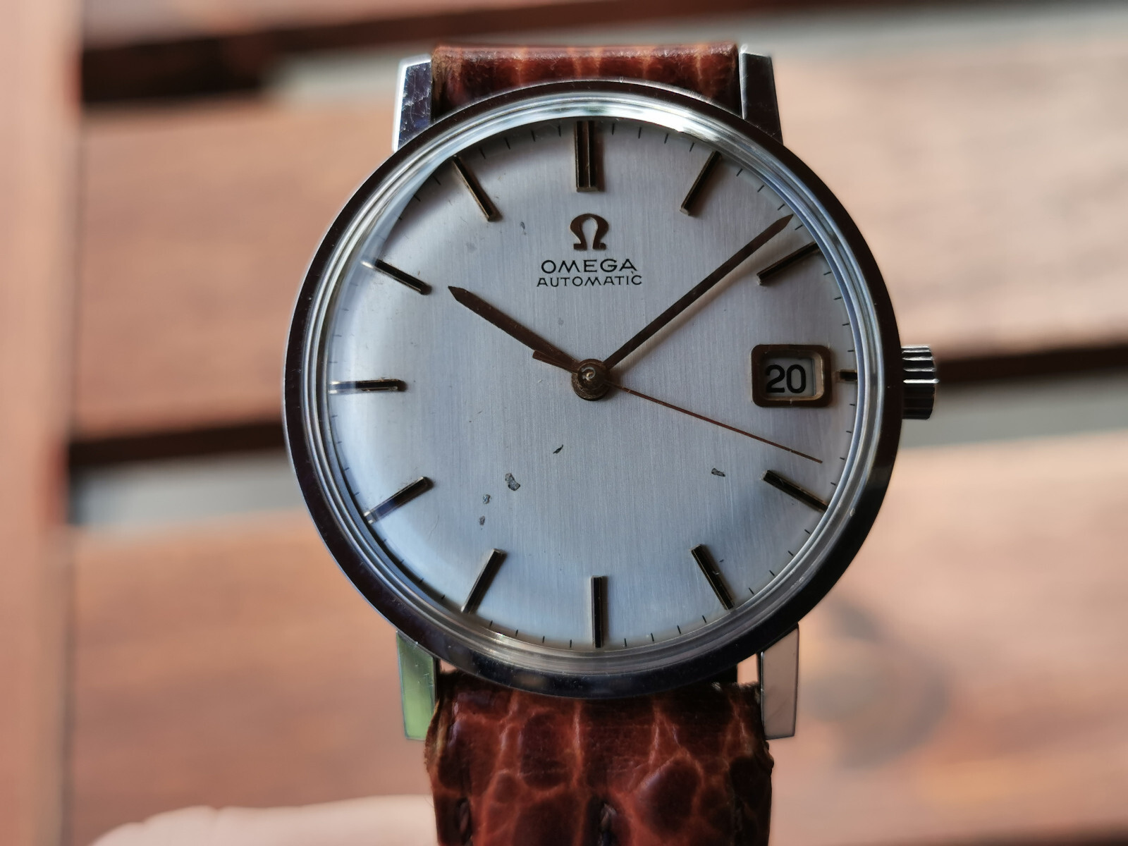 Omega 162.009 deals