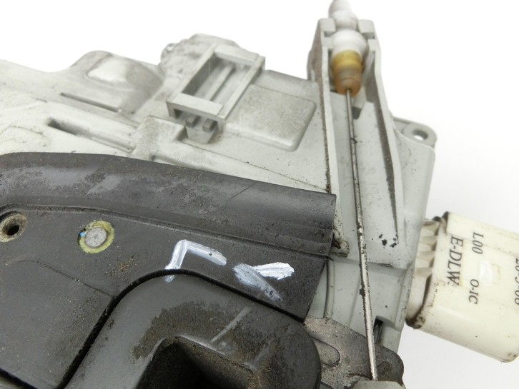 door lock with adjusting motor Left Front for Audi A5 8T 07-12 - Bild 4