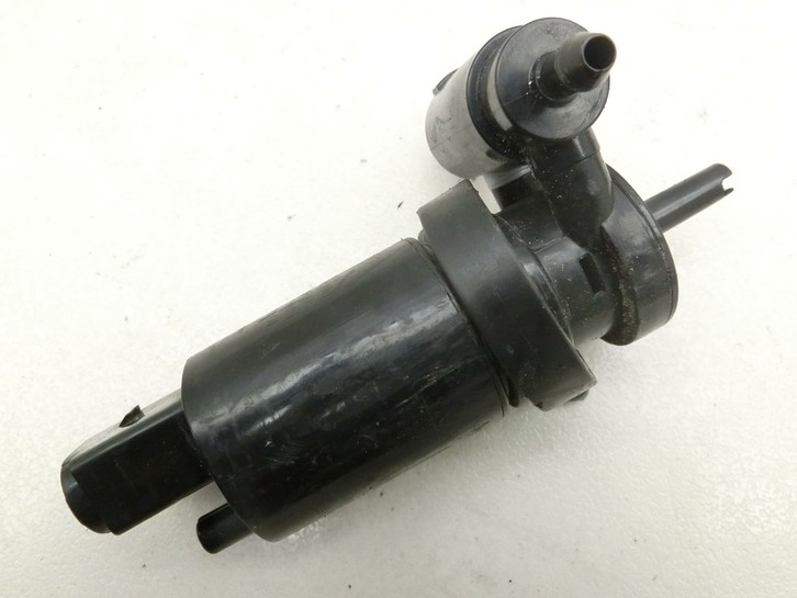 Mercedes A-Kl. W176 A180 15-18 Waschwasserpumpe Waschpumpe  - Bild 2