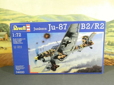 1:72 Kit Revell Germany No. 04620 JUNKERS JU 87 B2/R2 WW2 German Aircraft