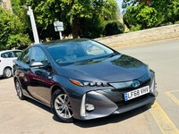 TOYOTA PRIUS 1.8 VVTi Plug-in Business Edition Plus 5dr CVT