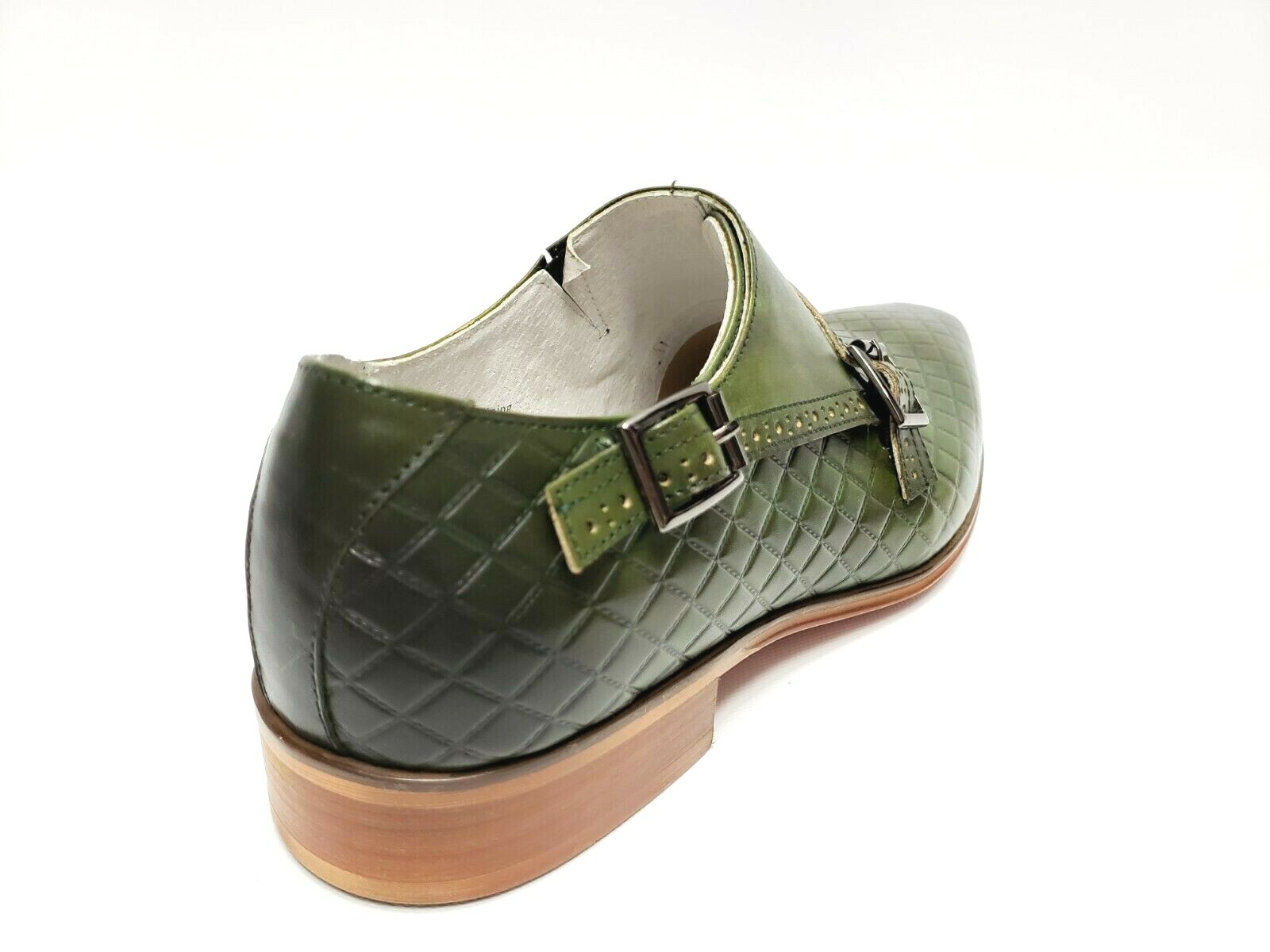 flat shoes with a bow