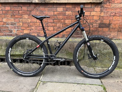 Ns Surge Evo Medium Frame Mountain Bike / Free ride/ Downhill Custom Built.