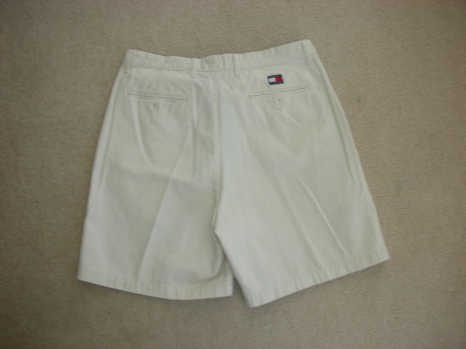 Men's Tommy Hilfiger Flag Vintage Khaki Pleated Shorts Size 36 Cotton