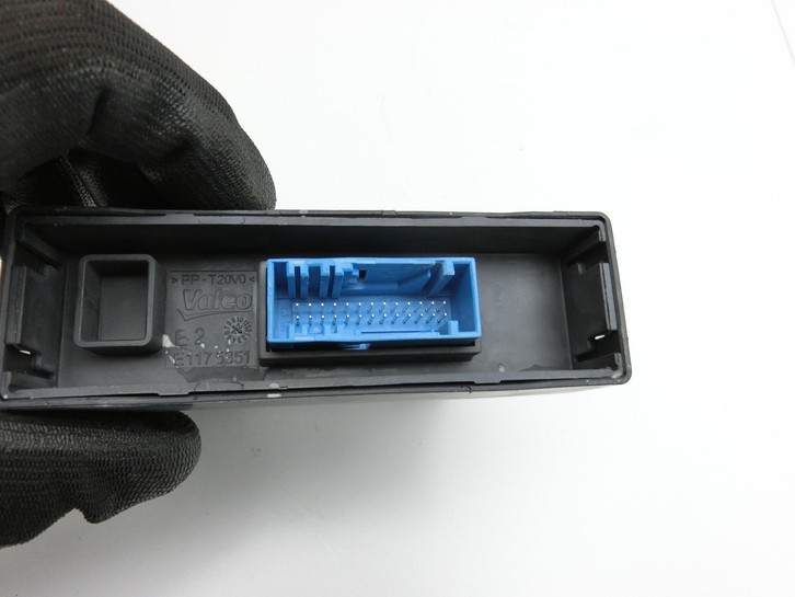 Peugeot 2008 II CMP 23-26 Steuergerät ECU Licht Kontrolle SDCM Light CEM0 SD1A Peugeot 2008 II CMP 23-26 20.20.2020... Bild 3