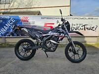 Rieju MRT SM LC 125cc supermoto crosser dirt bike learner legal commuter 