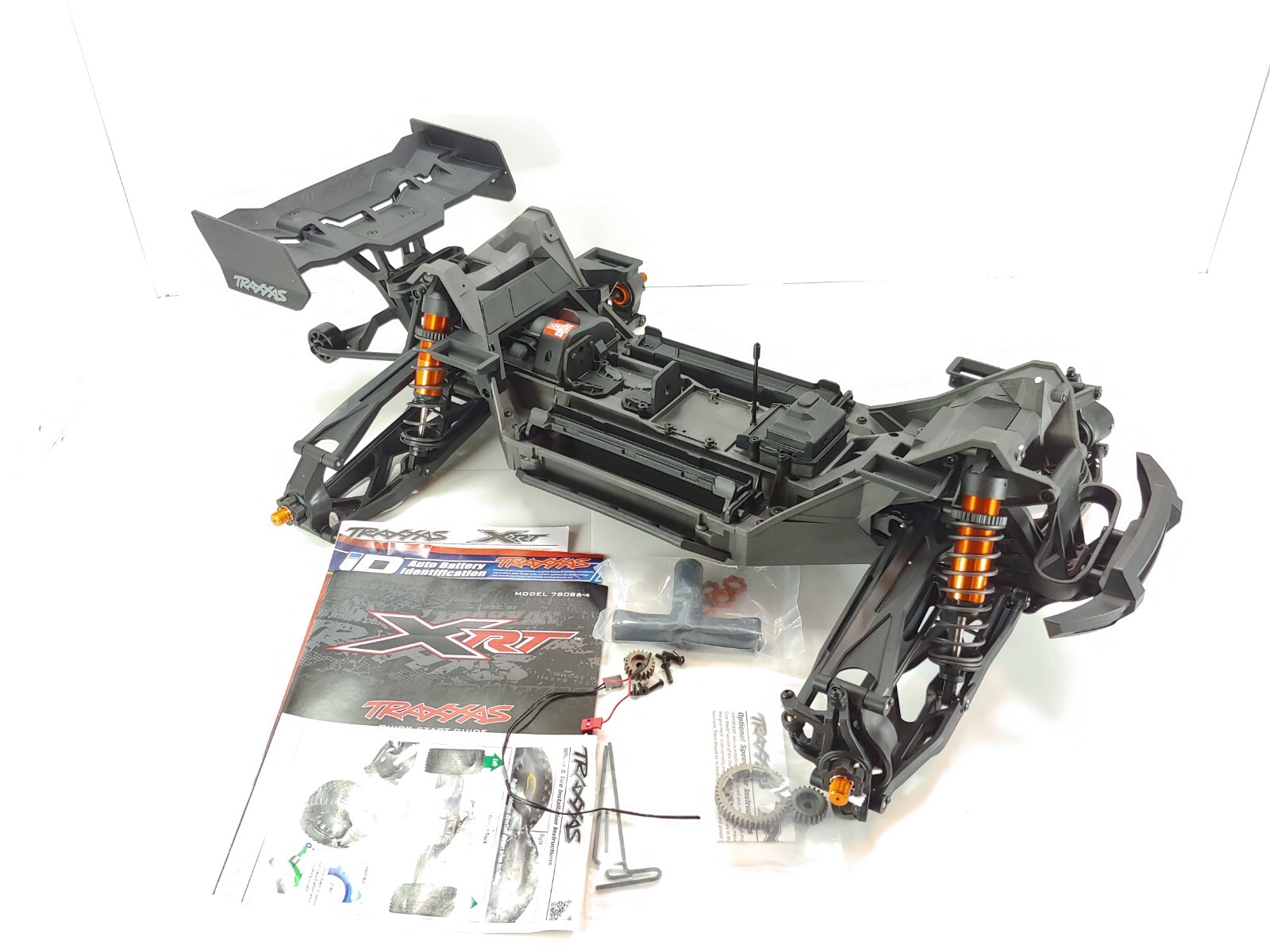 【美品】Traxxas XRT トラクサス XRT Traxxas XRT 8S 4WD Brushless RTR Monster Truck