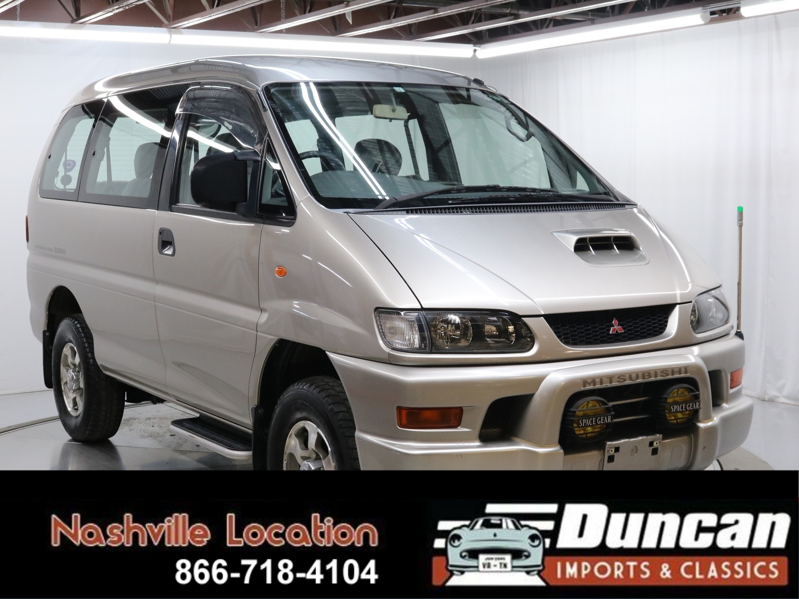 1997 Mitsubishi Delica Space Gear