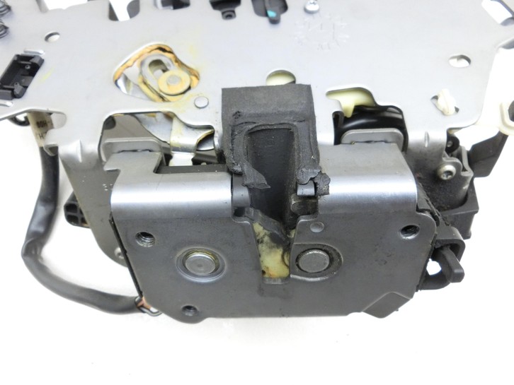 Chrysler Grand Voyager V RT 08-11  Türschloss m. ZV Stellmotor für Schiebetür Links Hinten  - Bild 7