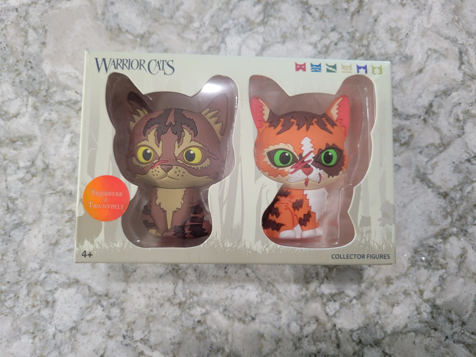 RARE In Box Warrior Cats Figures Series 1 Collectable Tigerstar and Tawnypelt