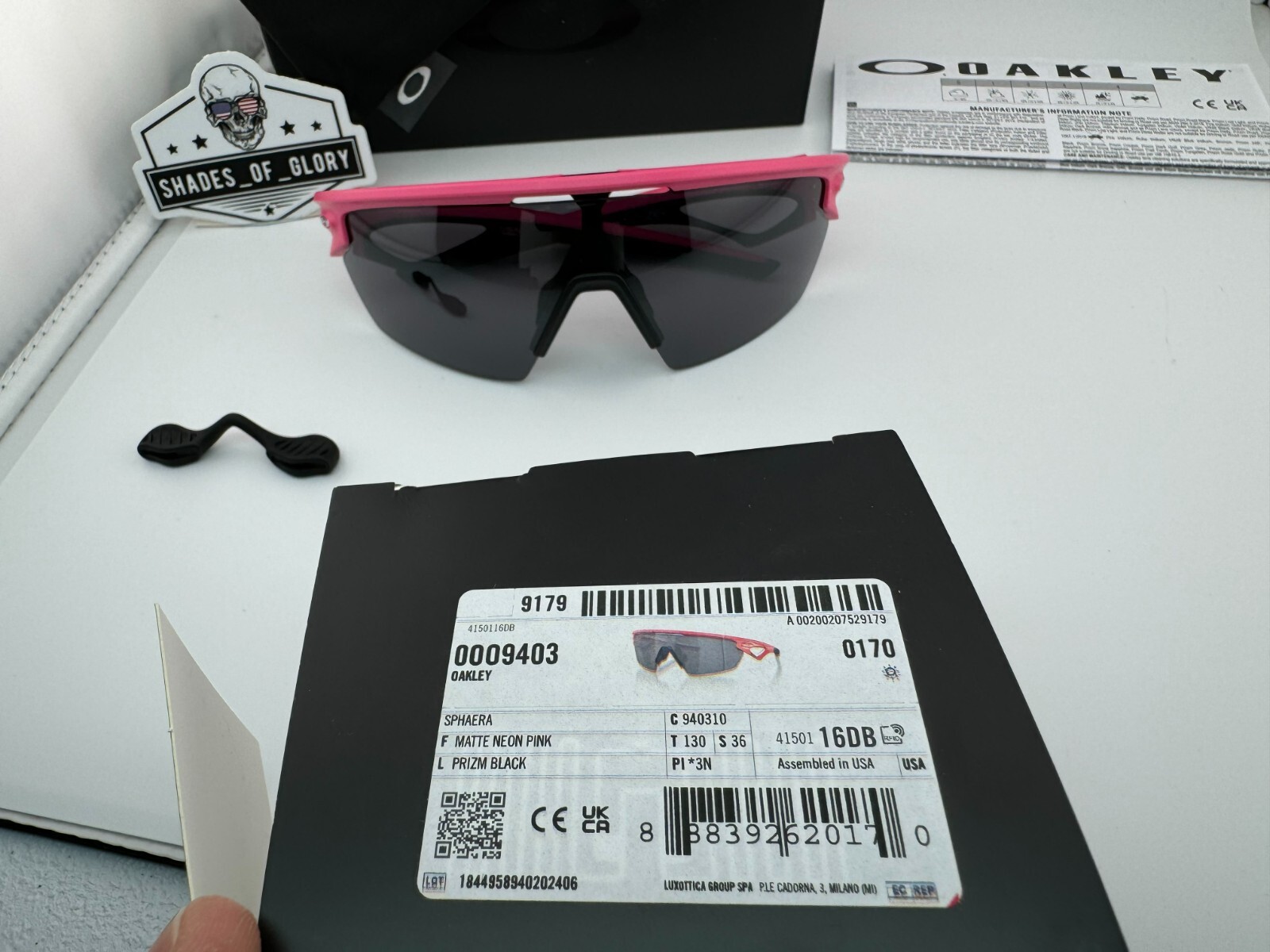 Pre-owned Oakley Sphaera Matte Neon Pink W/ Prizm Black Sunglasses Oo9403-10 Authentic