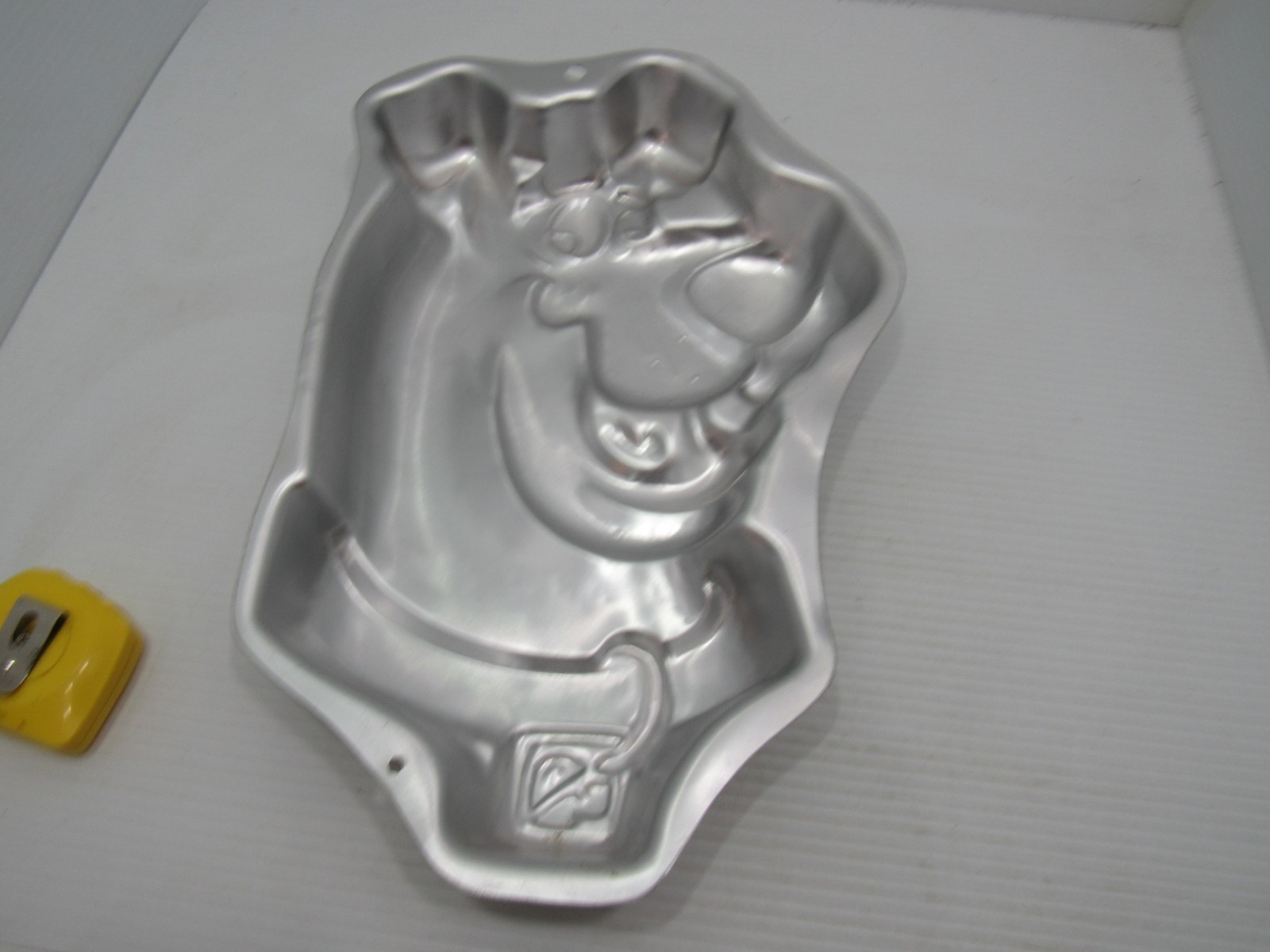 Wilton Scooby Doo Cake Pan Mold 2105 3205