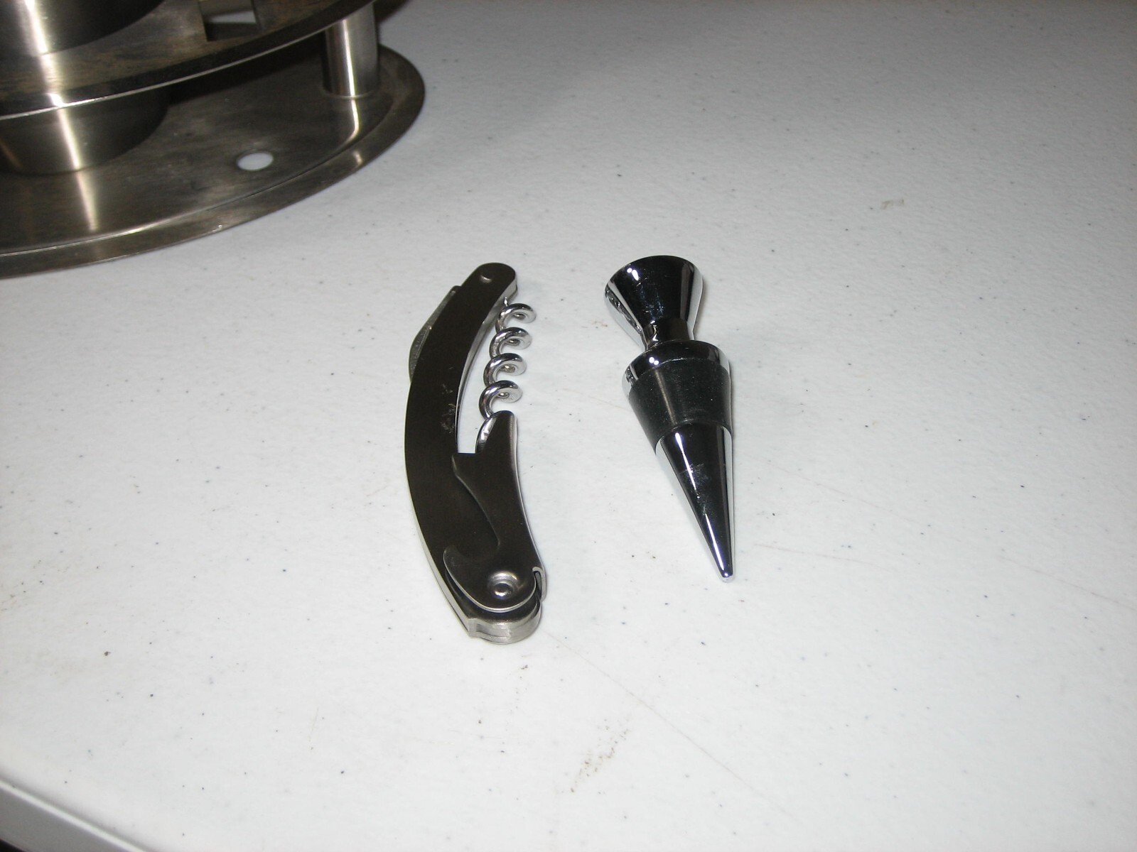 COCKTAIL SHAKER 6 PIECE BAR LIQUOR SET--18/8 STAINLESS STEEL SET