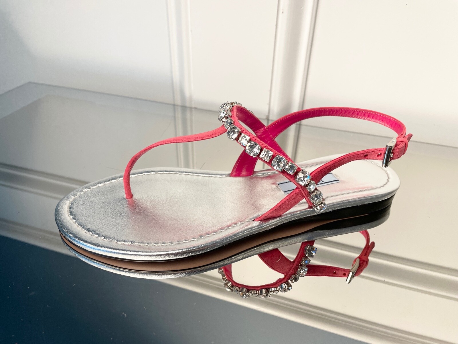 PRADAシルバーサンダル 37 1/2 PRADA プラダ レザーサンダル ホワイト×シルバー 36 1/2(約23.5