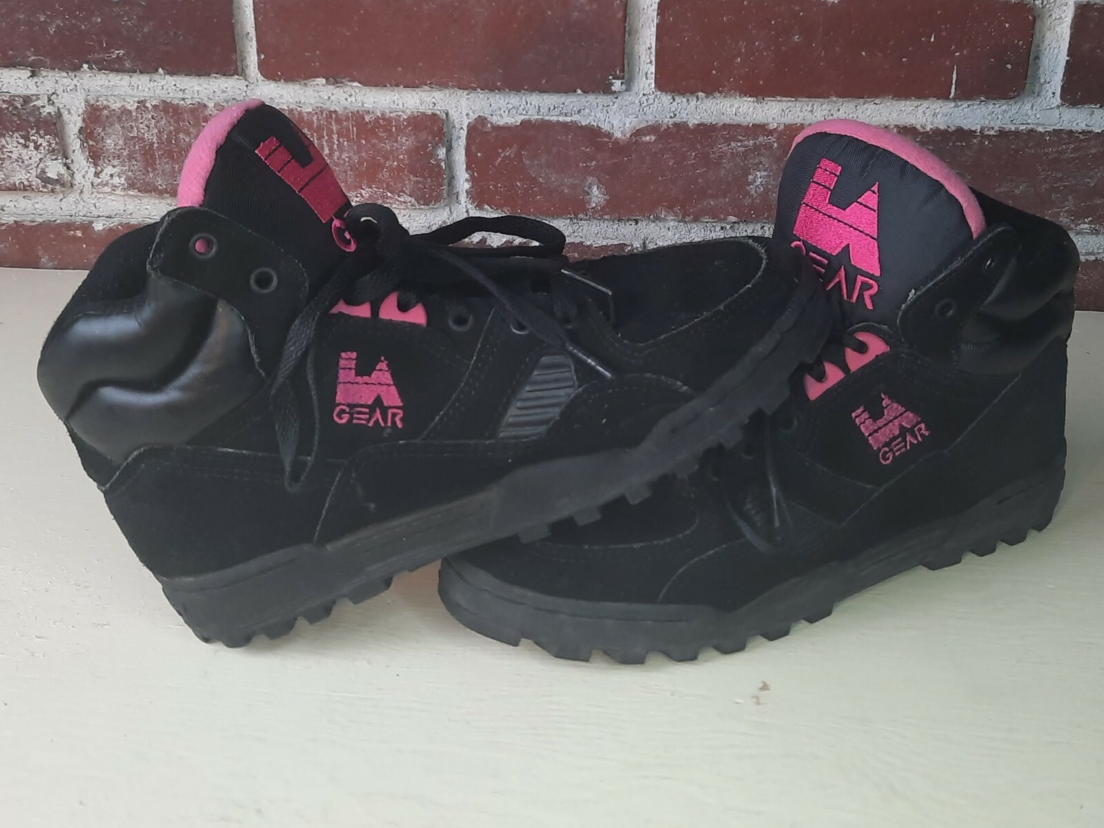 VTG Women's L.A. Gear 90's Streetwear Pink Black Shoes VTG Women's L.A. Gear 90's Streetwear Pink Black Shoes