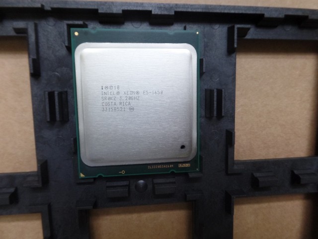 Intel Xeon E5-1650 3.2GHz Six Core (CM8062101102002 ...