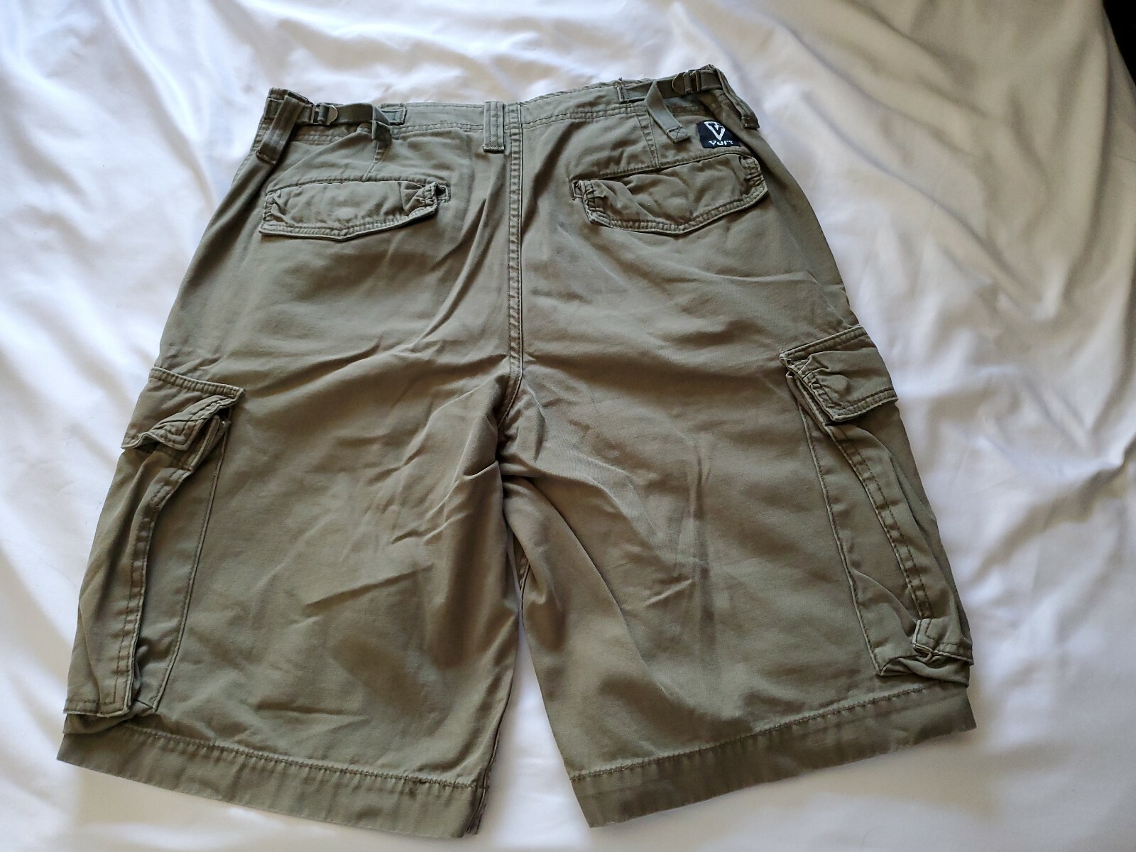 Vurt Mens Army Green Cargo Shorts Size 