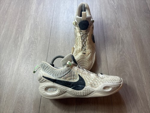 シューズ(男性用) NIKE COSMIC UNITY2 size13 Nike Cosmic Unity 2 