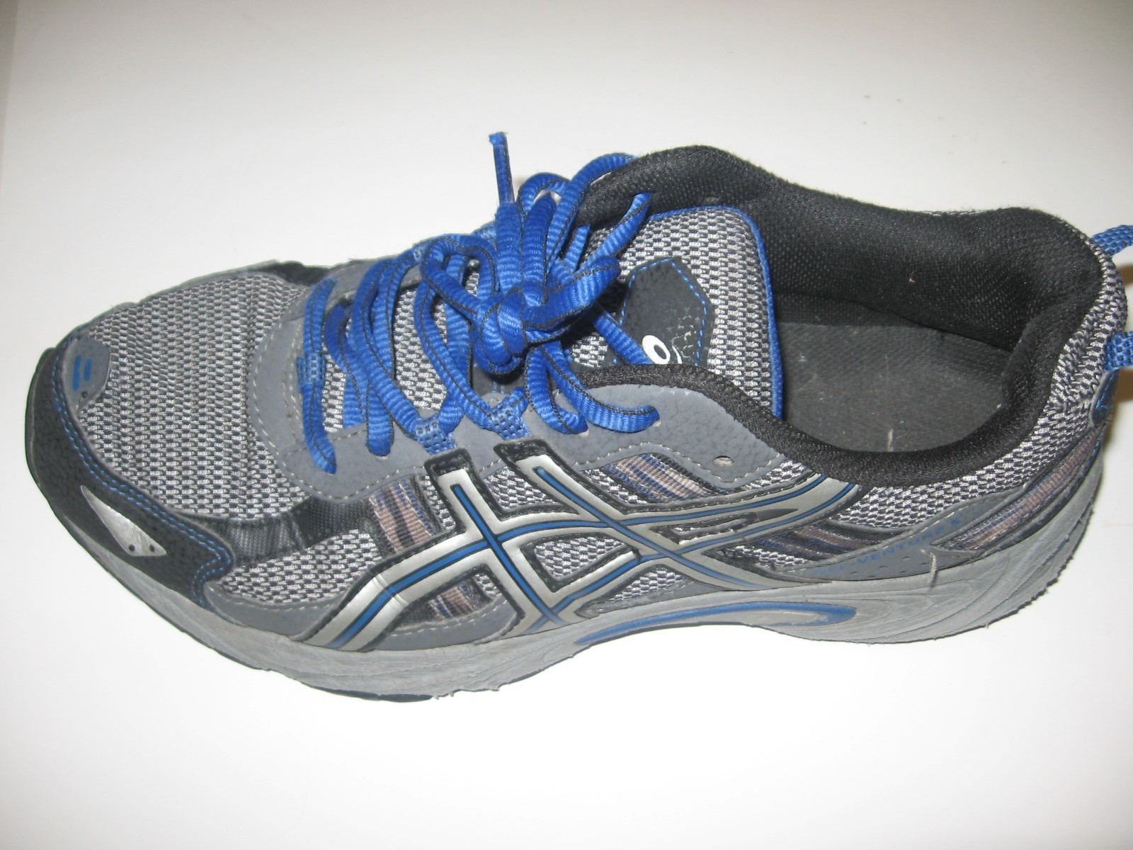 asics running shoes nimbus 18