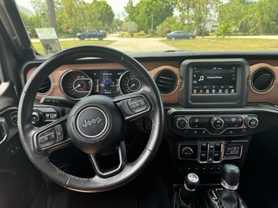 image 5 of interior