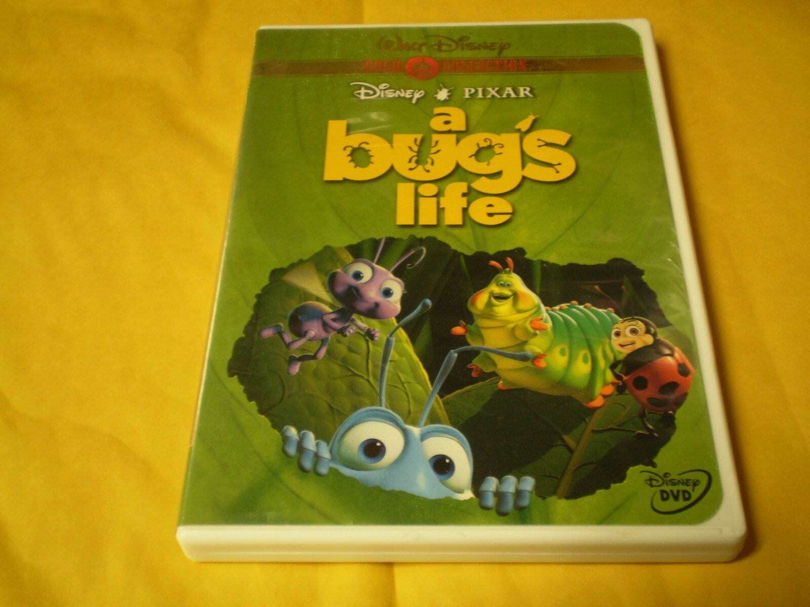 その他 Bugs! A Rainforest Adventure [DVD] Amazon.com: Bugs! A Rainforest Adventure : Judi Dench, Mike